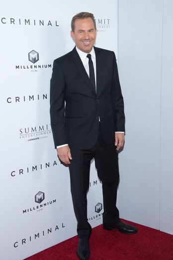 NEW YORK, NEW YORK - APRIL 11: Actor Kevin Costner attends the "Criminal" New York Premiere at AMC Loews Lincoln Square 13 theater on April 11, 2016 in New York City.