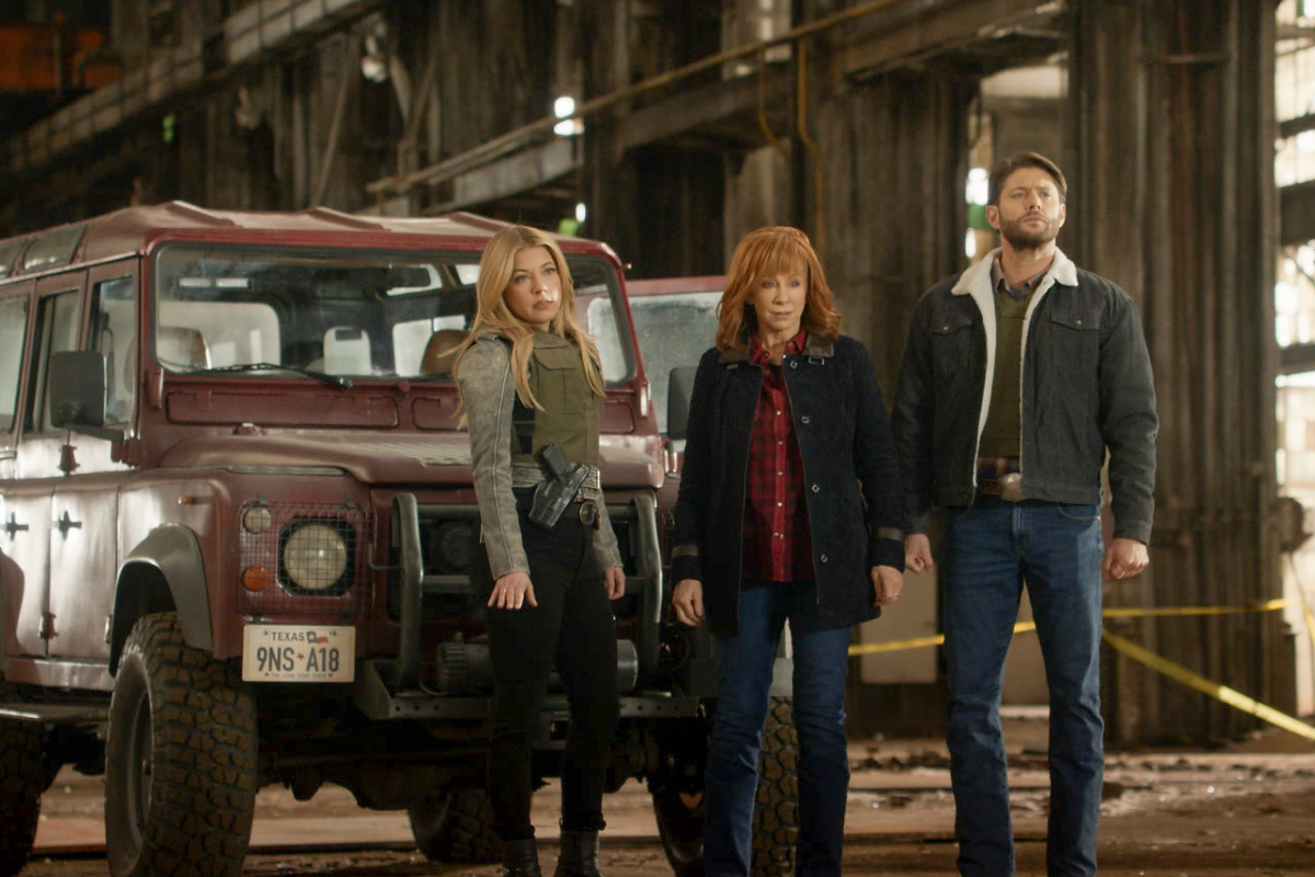 Katheryn Winnick, Reba McEntire and Jensen Ackles in "Big Sky"