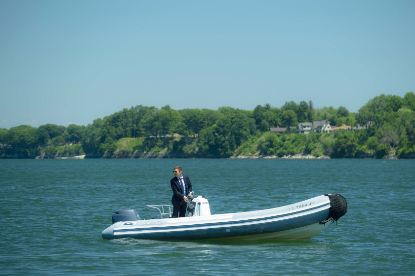 mayor of kingstown season 2 lake erie