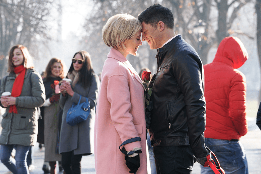 Nicky Whelan, Greg Vaughan in Hallmark movie 'Valentines Again'