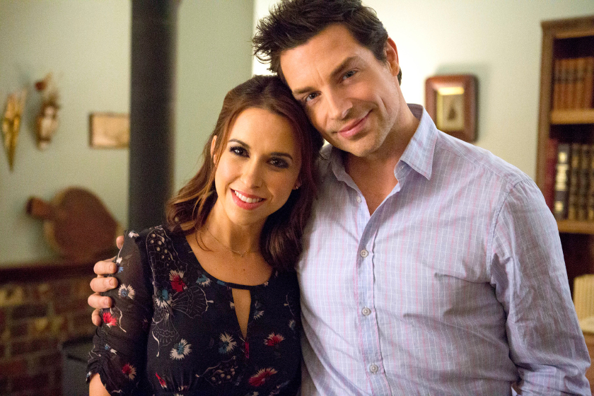 Lacey Chabert, Brennan Elliott in Hallmark movie 'All of My Heart'