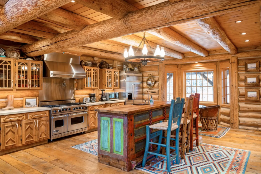 luxury yellowstone ranch