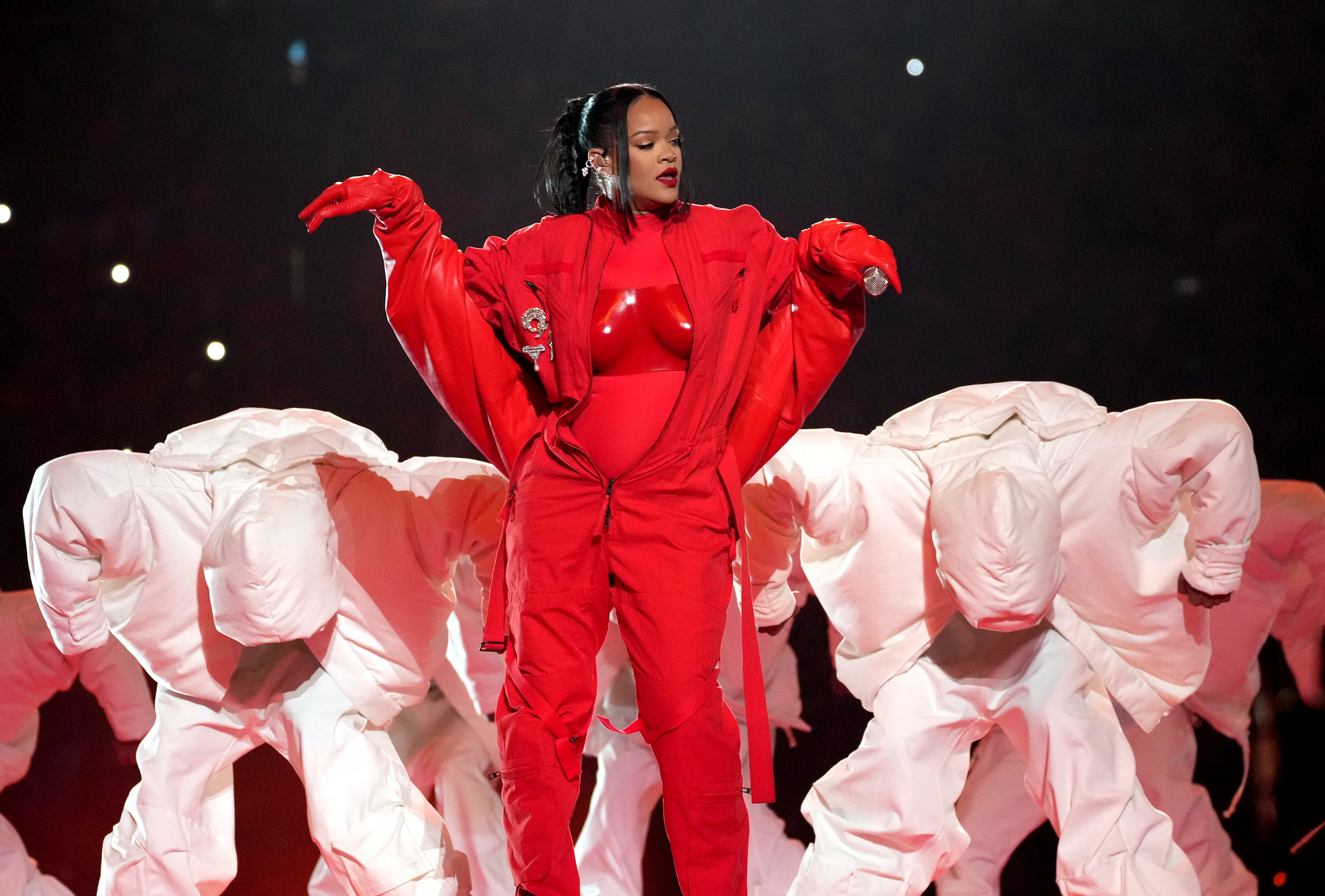 GLENDALE, ARIZONA - FEBRUARY 12: Rihanna performs during Apple Music Super Bowl LVII Halftime Show at State Farm Stadium on February 12, 2023 in Glendale, Arizona.