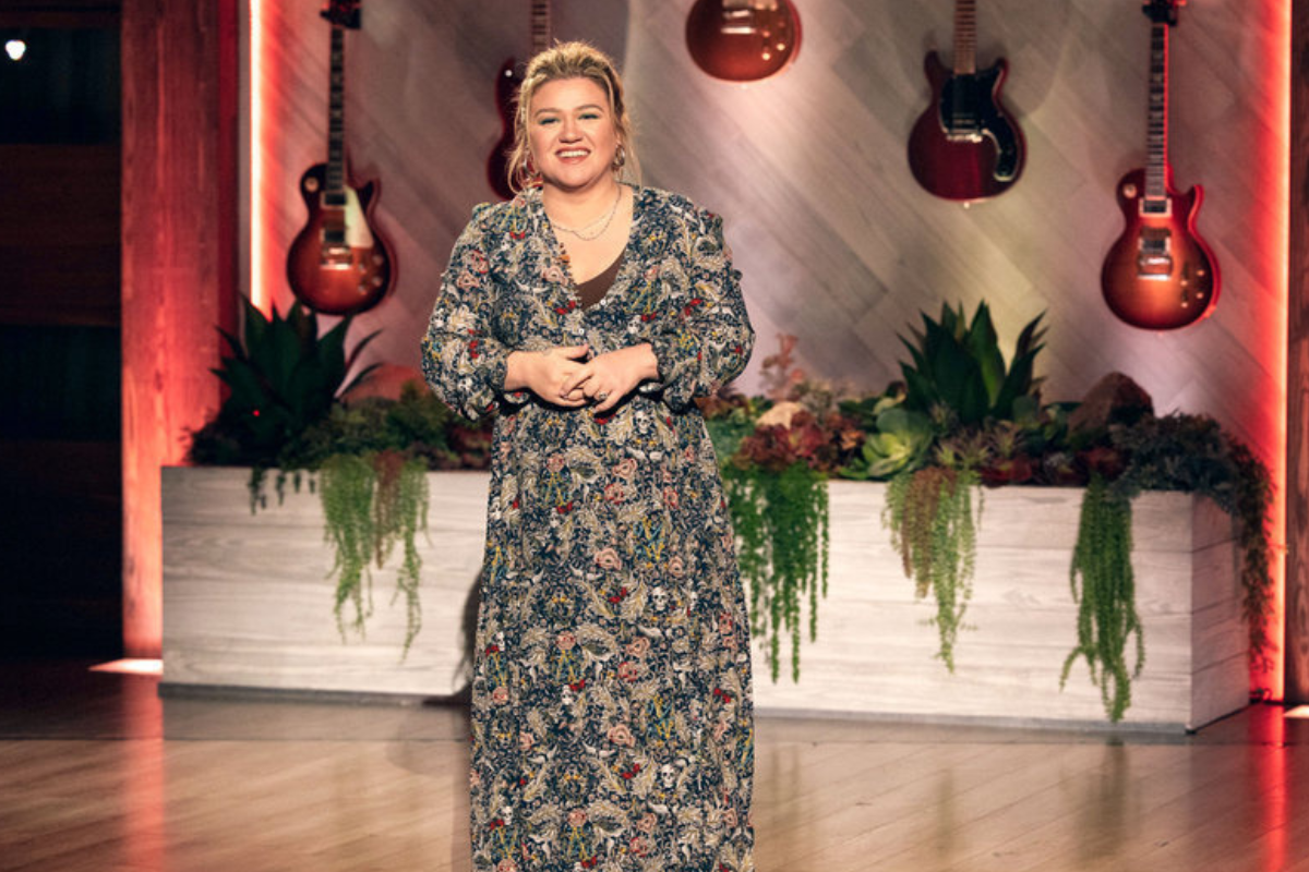 Kelly Clarkson on "The Kelly Clarkson Show"