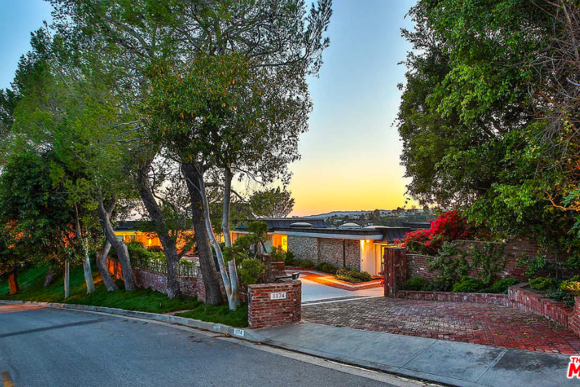 Elvis Presley's former Beverly Hills home