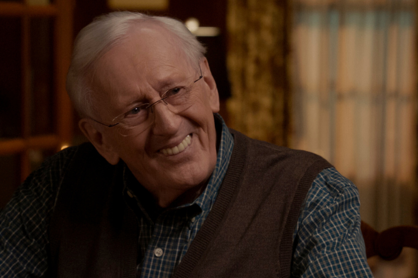 Len Cariou as Henry Reagan