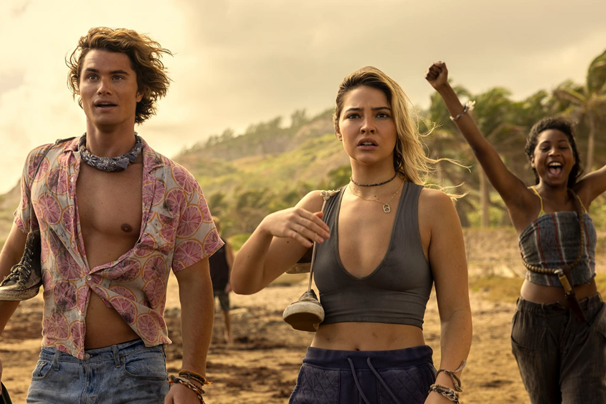 Madelyn Cline, Carlacia Grant, and Chase Stokes in Outer Banks (2020)
