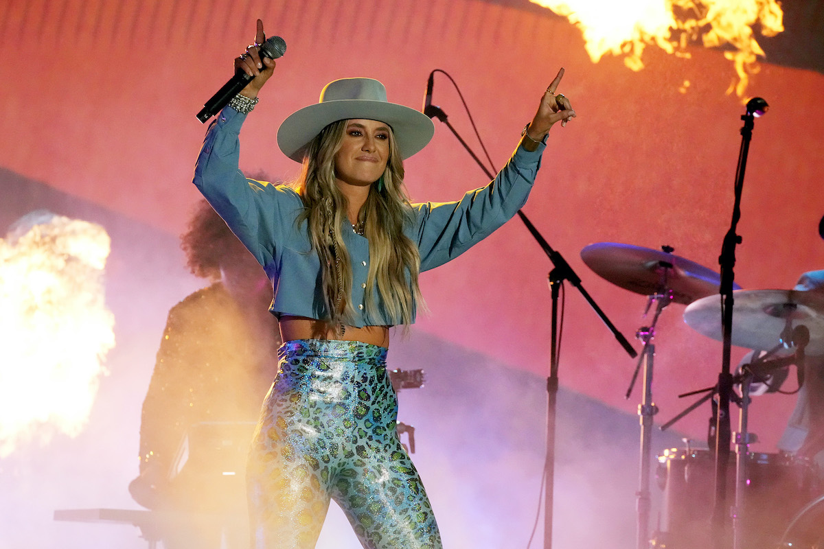 AUSTIN, TEXAS - APRIL 02: Lainey Wilson performs onstage during the 2023 CMT Music Awards at Moody Center on April 02, 2023 in Austin, Texas.