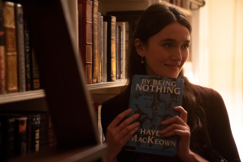 Sarah Pidgeon in 'Tiny Beautiful Things'