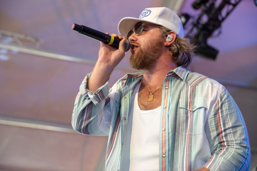 GEORGE, WASHINGTON - JULY 29: Singer Ernest performs on the Next From Nashville stage during the Watershed Country Music Festival at Gorge Amphitheatre on July 29, 2022 in George, Washington.