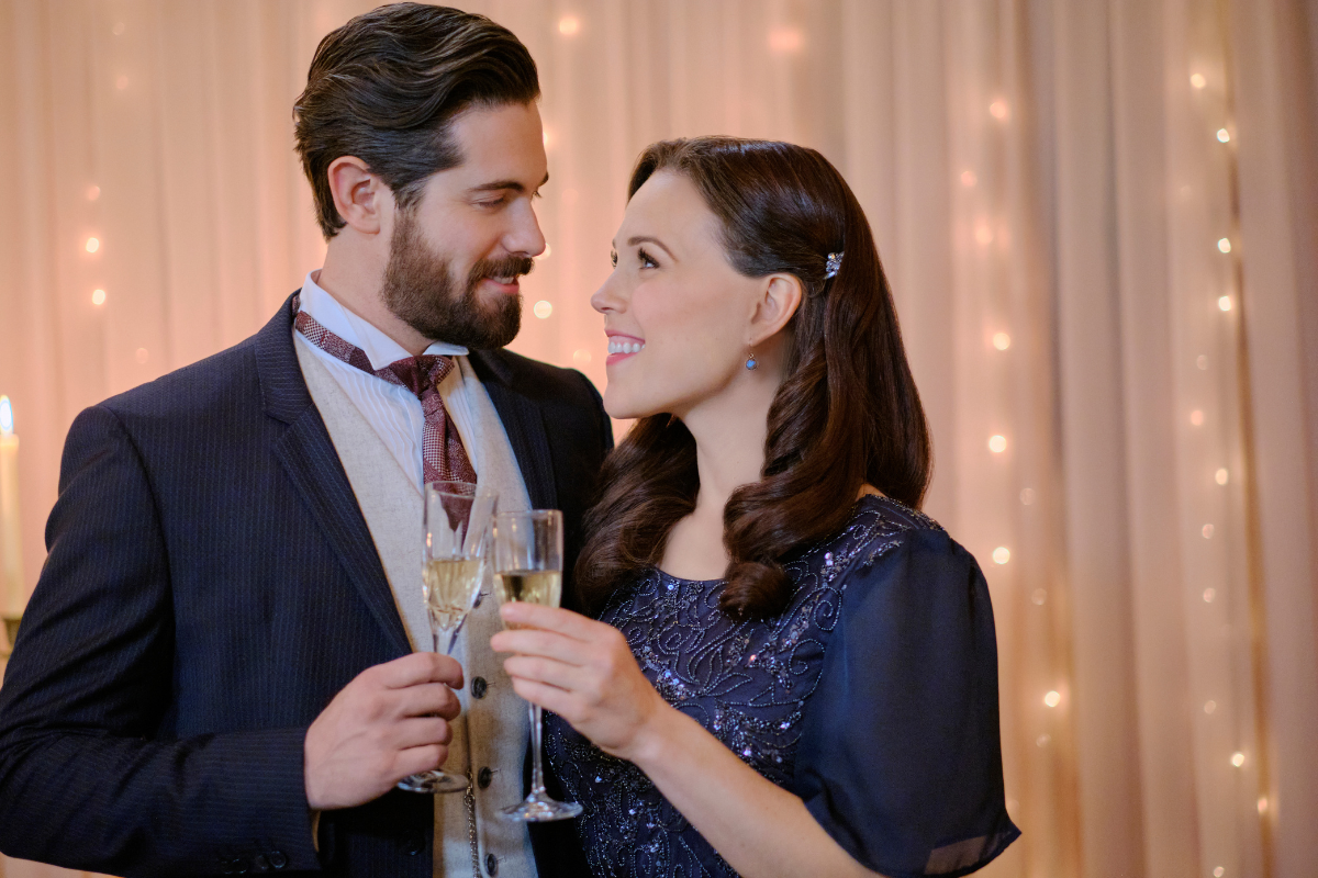 Chris McNally, Erin Krakow