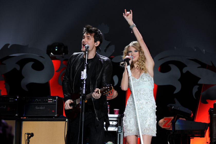 John Mayer and Taylor Swift perform onstage during Z100's Jingle Ball 2009 presented by H&M at Madison Square Garden on December 11, 2009 in New York City