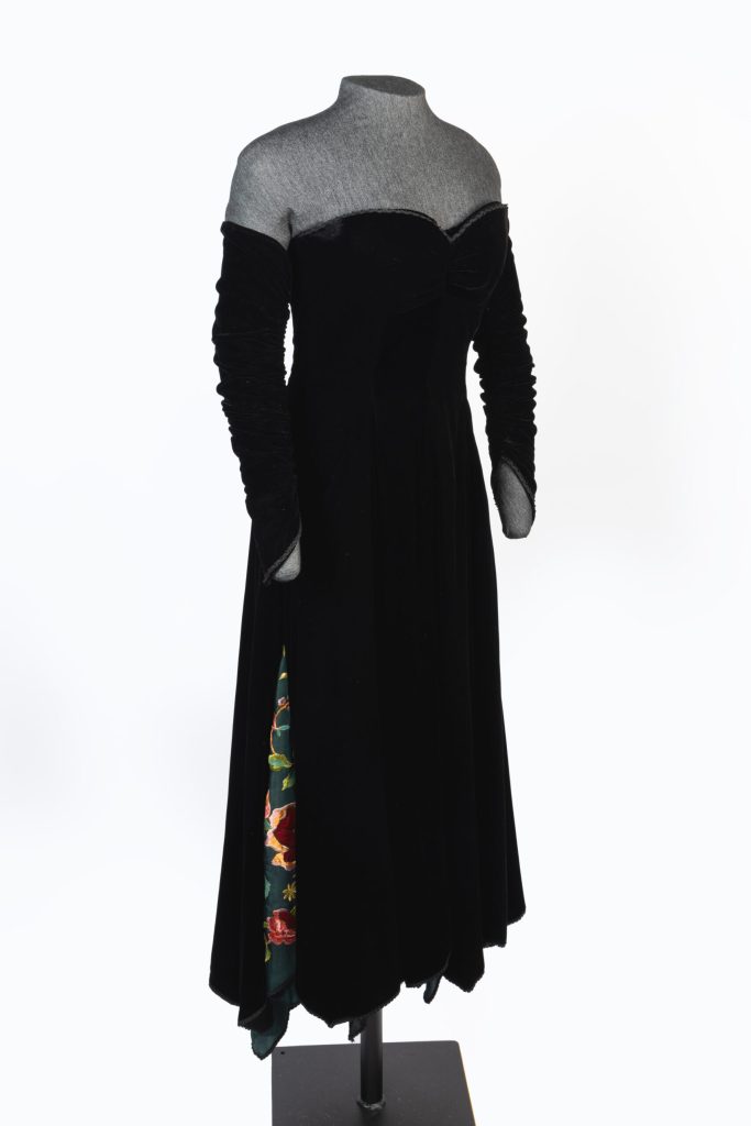Patty Loveless black dress worn for 1991 "That Kind of Girl" video