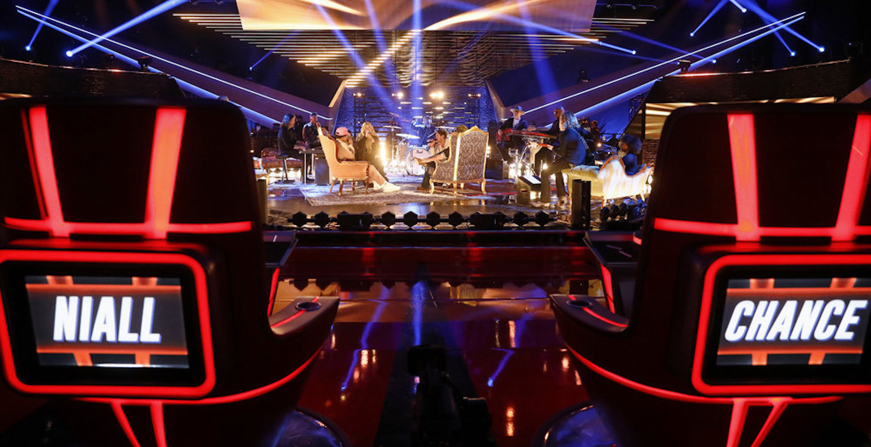 THE VOICE -- Season: 23 -- Pictured: (l-r) Kelly Clarkson, Niall Horan