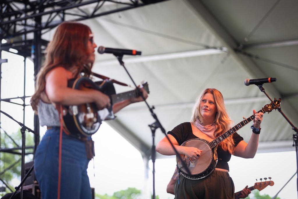 The Local Honeys at Railbird