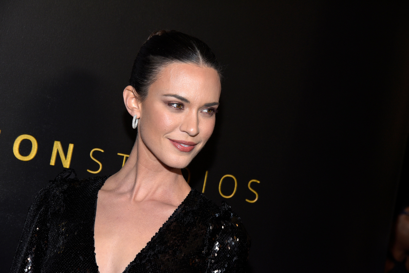 Odette Annable attends the Amazon Studios Golden Globes after party at The Beverly Hilton Hotel on January 05, 2020 in Beverly Hills, California