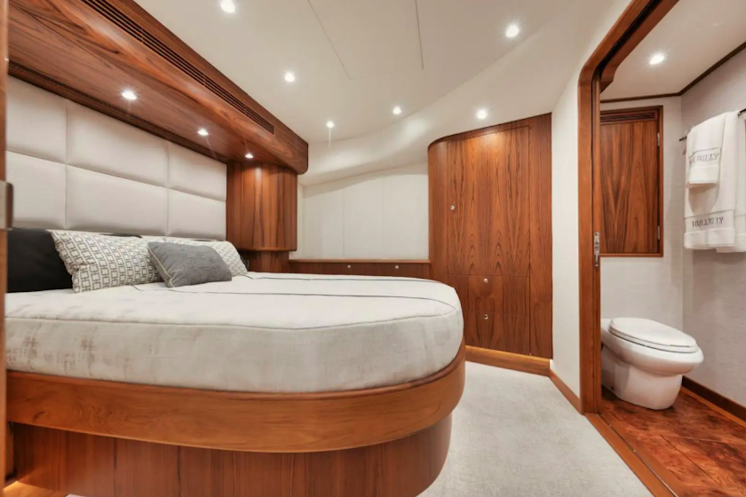 Photo of Hullbilly's master bedroom