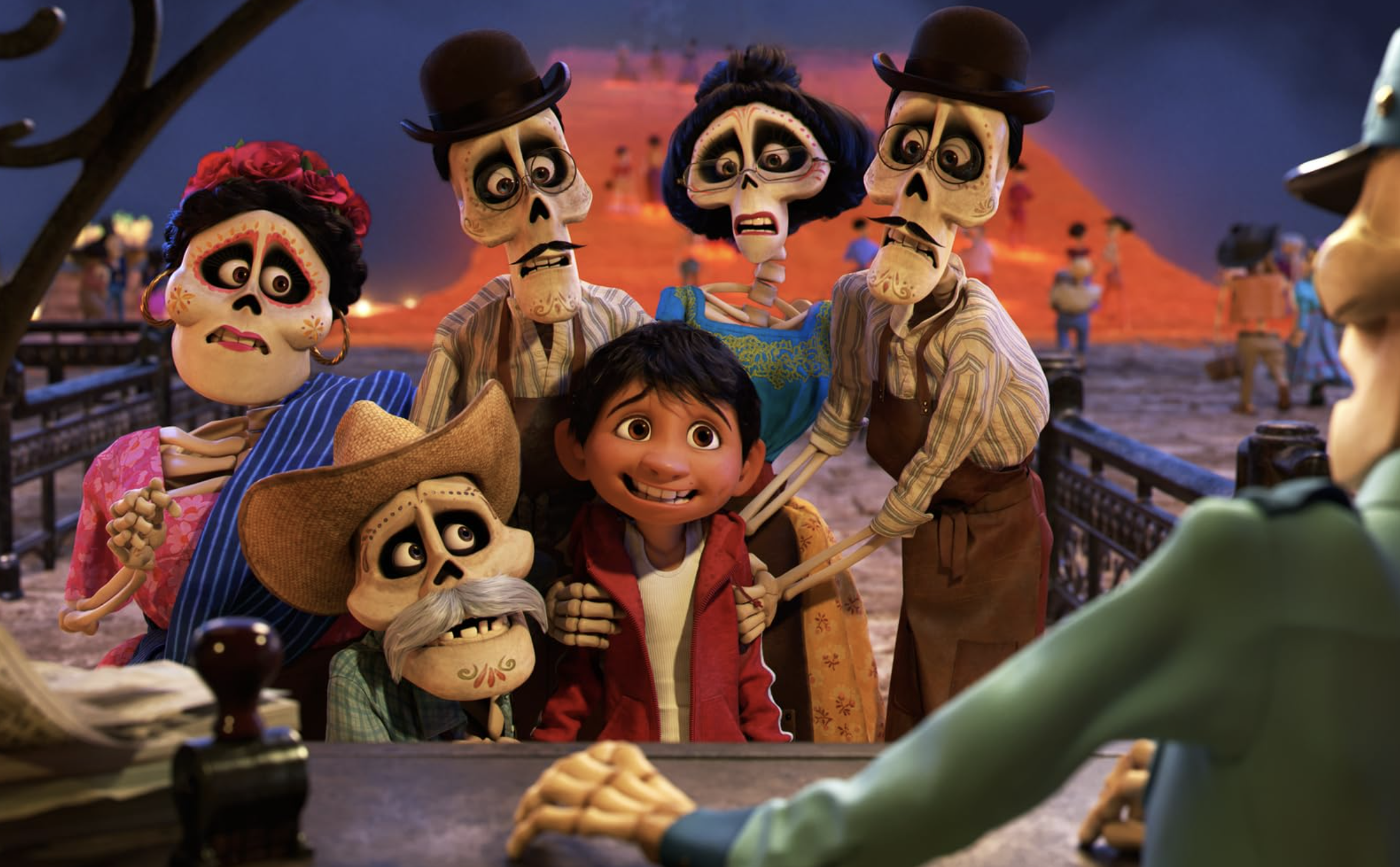 Alfonso Arau, Selene Luna, Dyana Ortelli, Herbert Siguenza, and Anthony Gonzalez in Coco (2017)