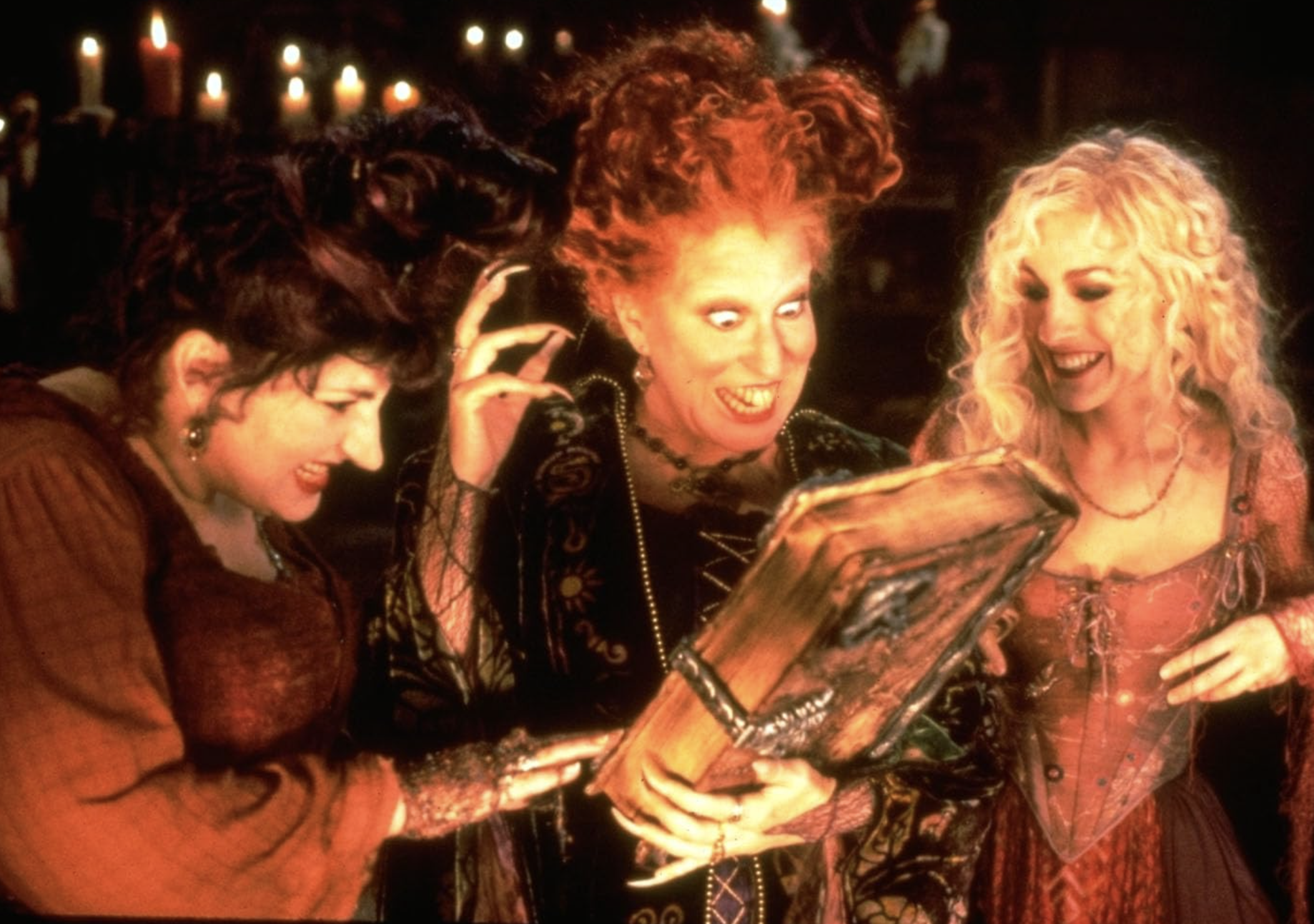 Bette Midler, Sarah Jessica Parker, and Kathy Najimy in Hocus Pocus (1993)