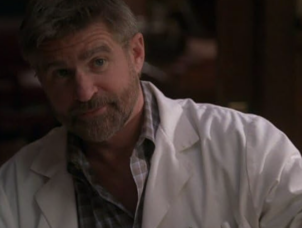 Treat Williams in Everwood (2002)
