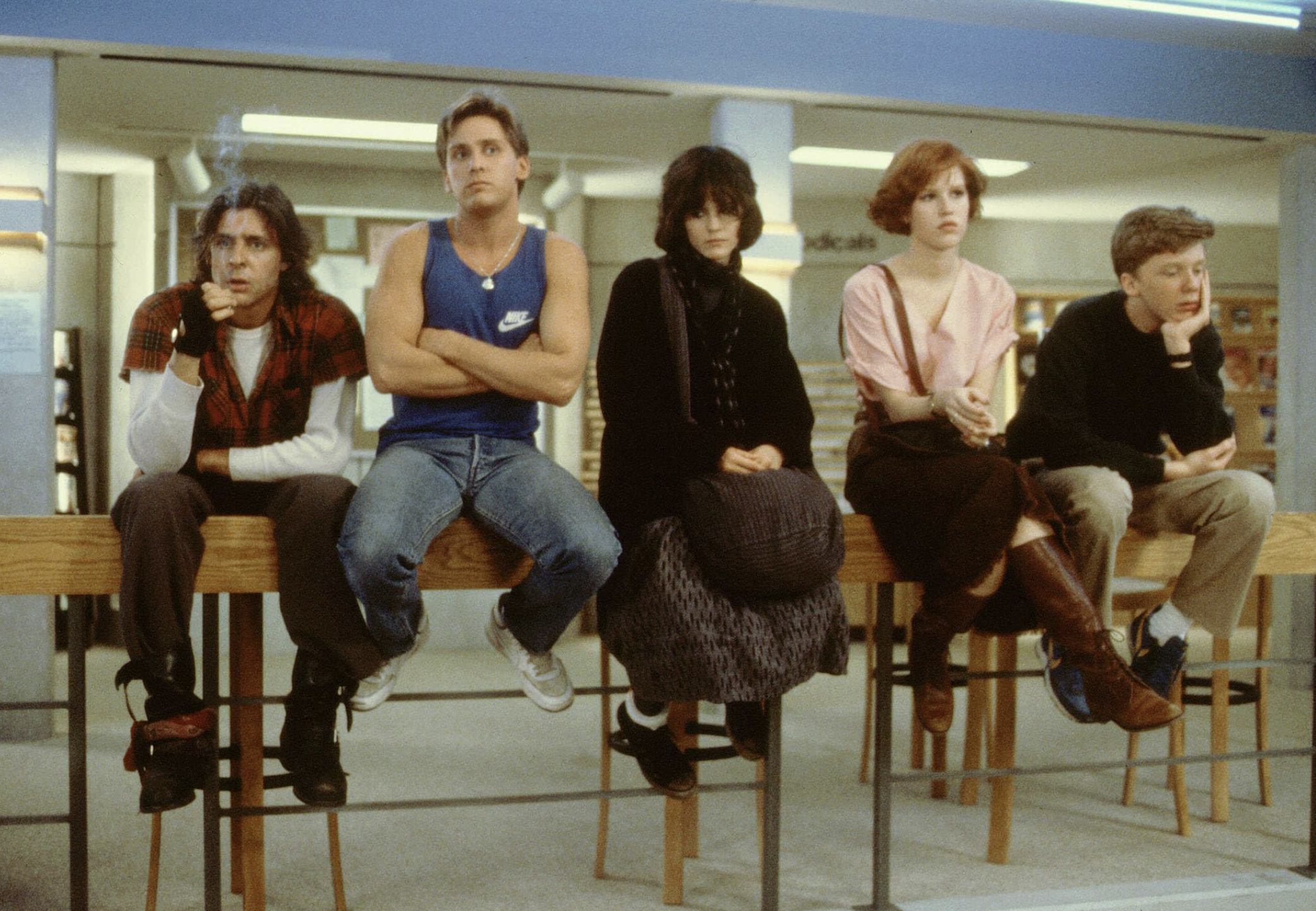 Molly Ringwald, Emilio Estevez, Judd Nelson, Ally Sheedy, and Anthony Michael Hall in The Breakfast Club (1985)
