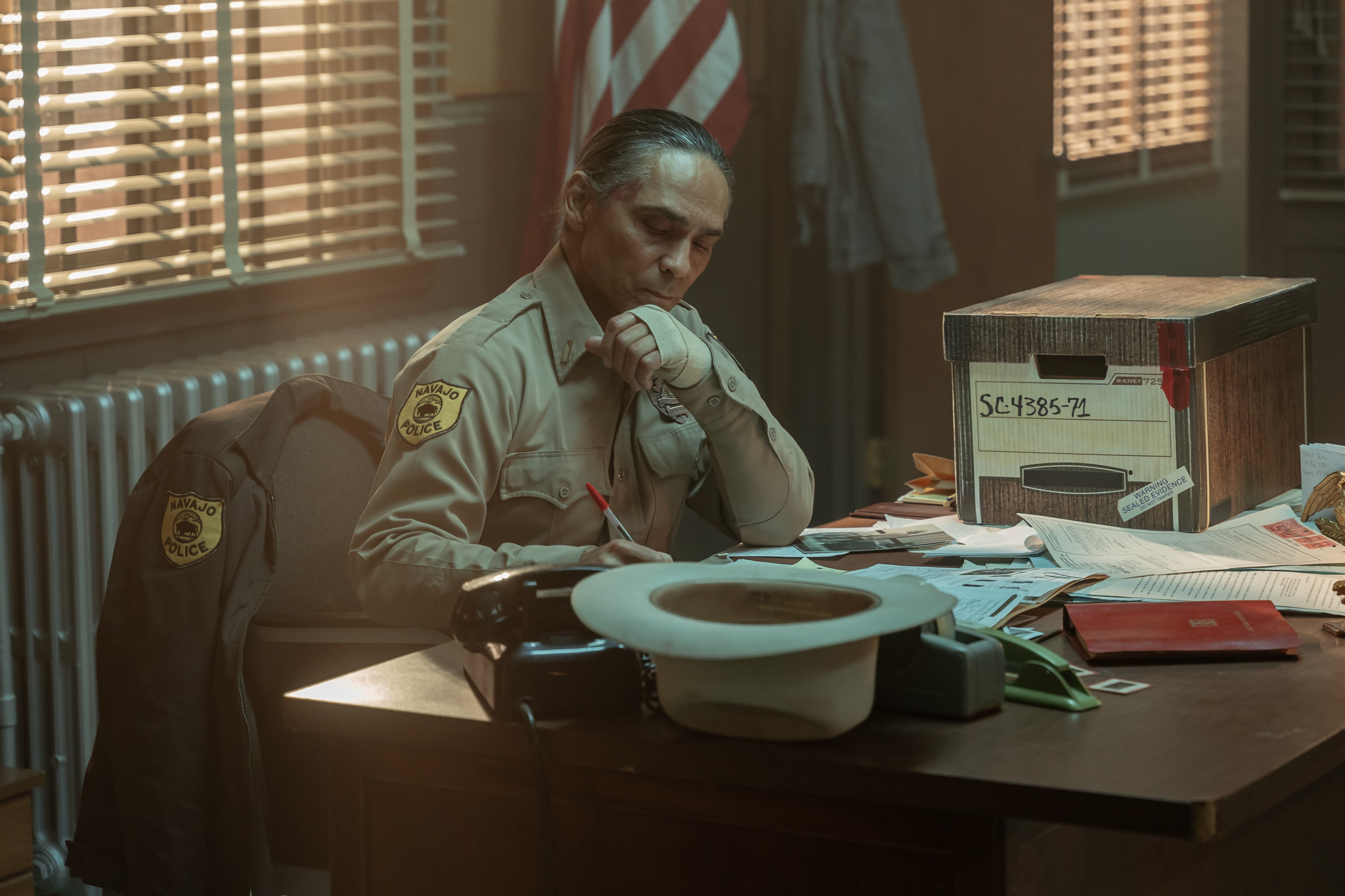 Zahn McClarnon as Joe Leaphorn - Dark Winds _ Season 2, Episode 5