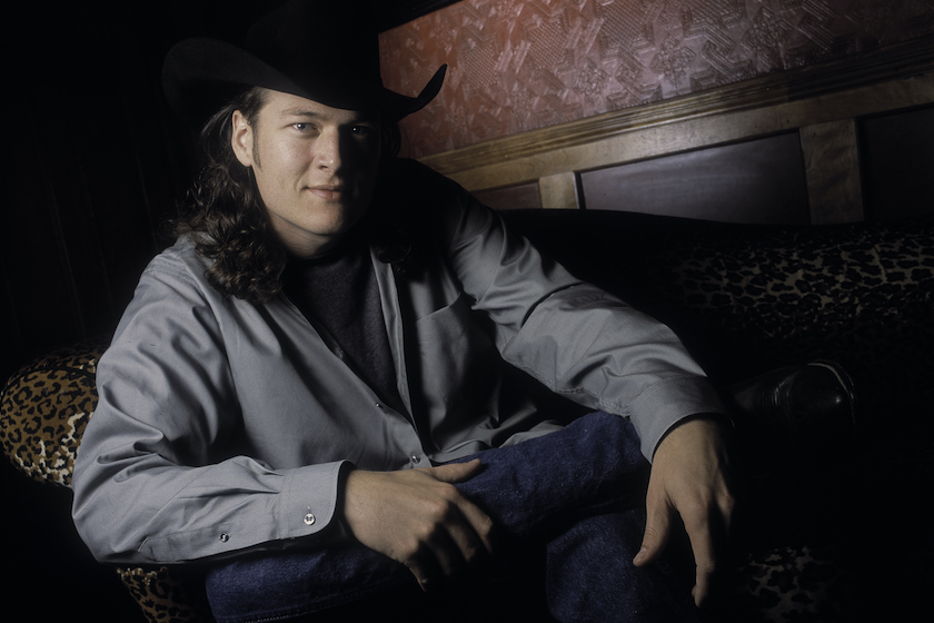 Blake Shelton at Magnum's nightclub in Chicago, Il, December 4, 2001. (