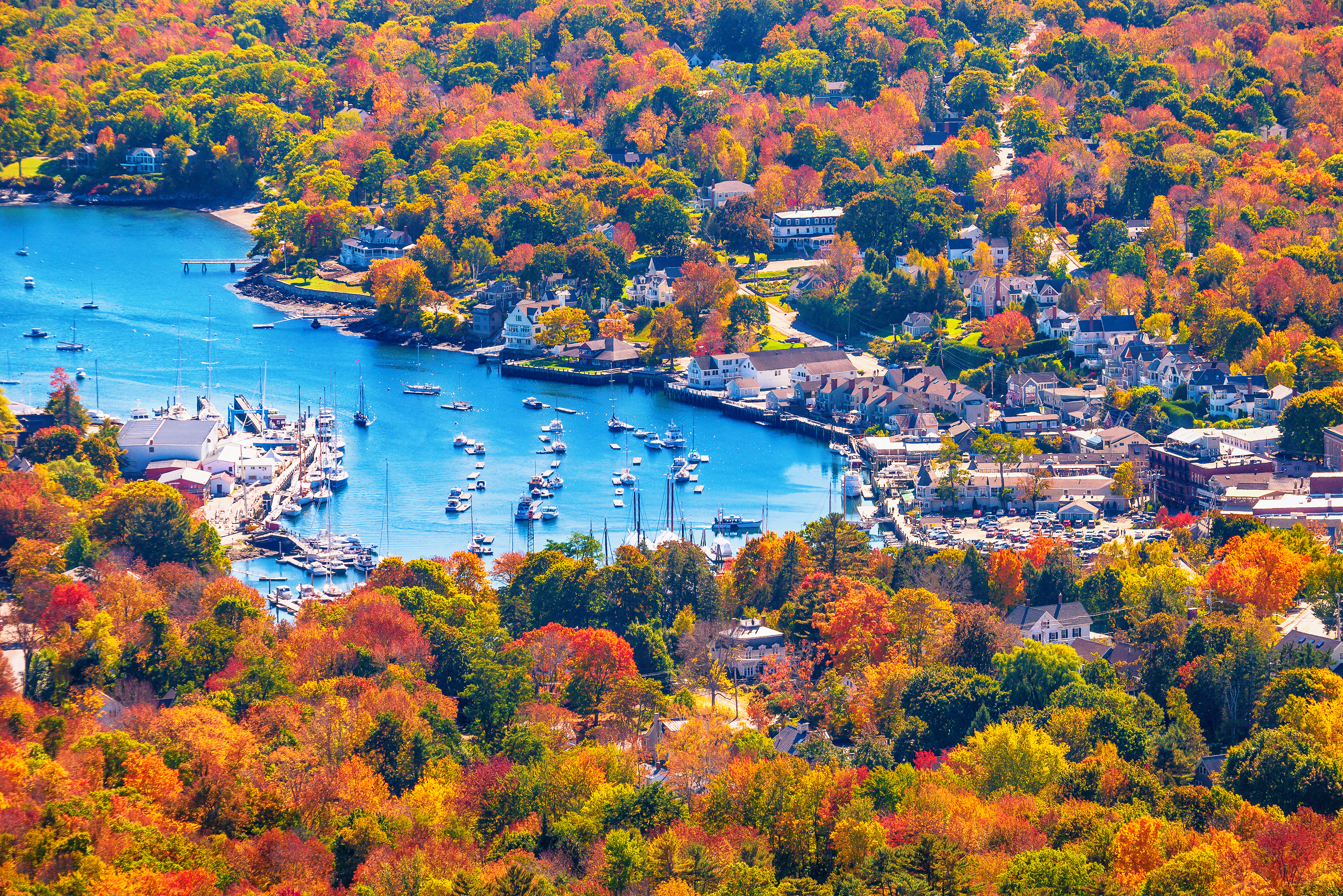 View from Mount Battie overlooking Camden harbor, Maine. Beautiful New England autumn foliage colors in October.