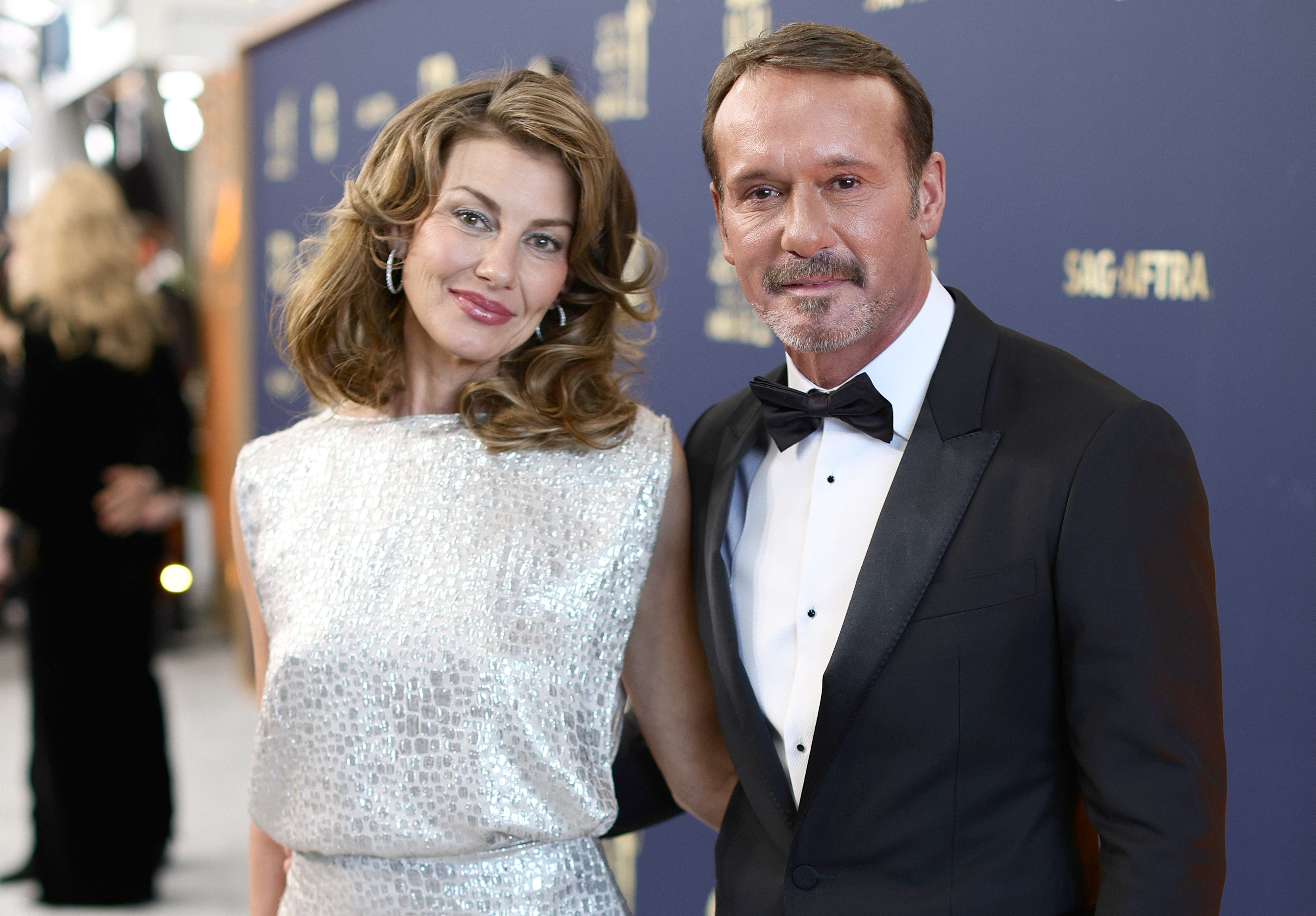 SANTA MONICA, CALIFORNIA - FEBRUARY 27: Faith Hill and Tim McGraw attend the 28th Screen Actors Guild Awards at Barker Hangar on February 27, 2022 in Santa Monica, California.