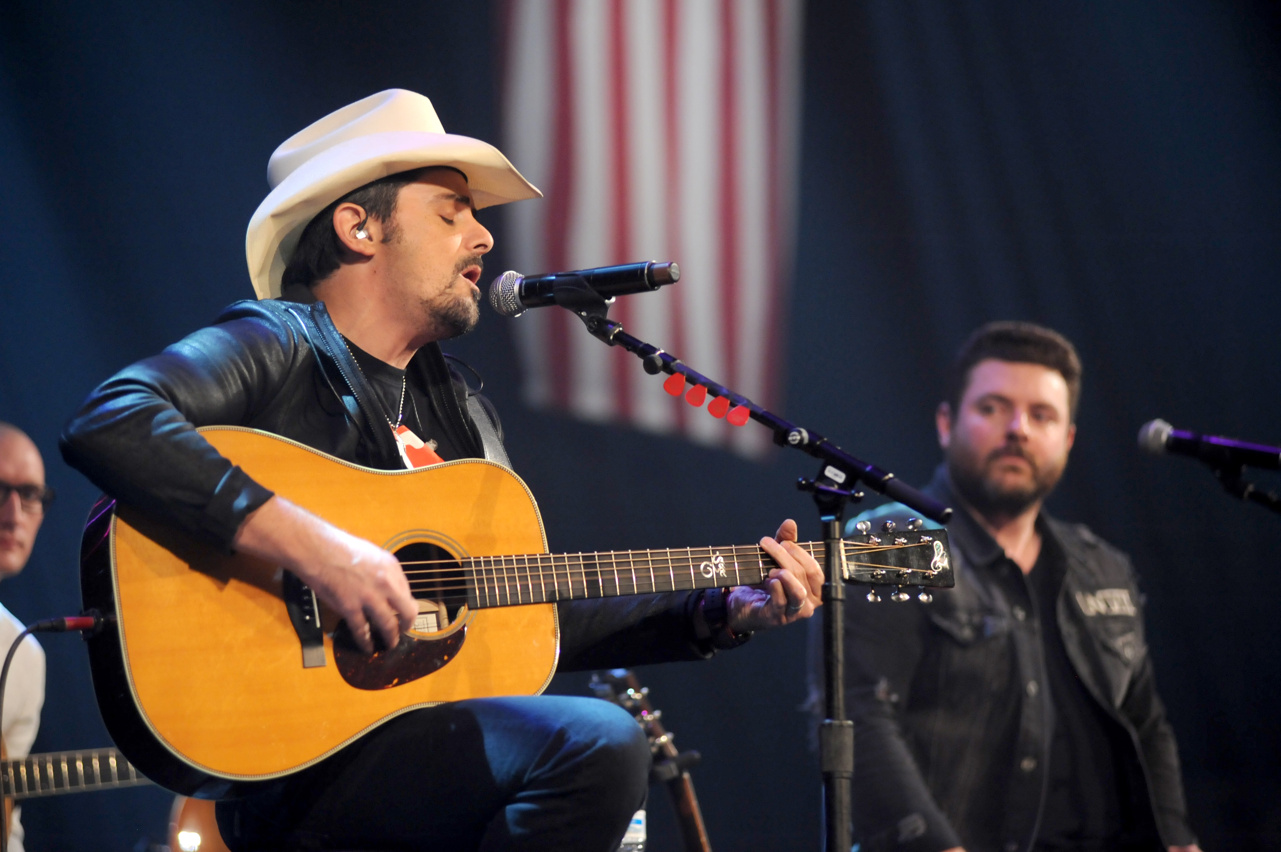 CHICAGO, IL - NOVEMBER 15: Brad Paisley performs onstage during CBS RADIO's Third Annual 'Stars and Strings' Concert to honor our nation's veterans at Chicago Theatre on November 15, 2017 in Chicago, Illinois. 