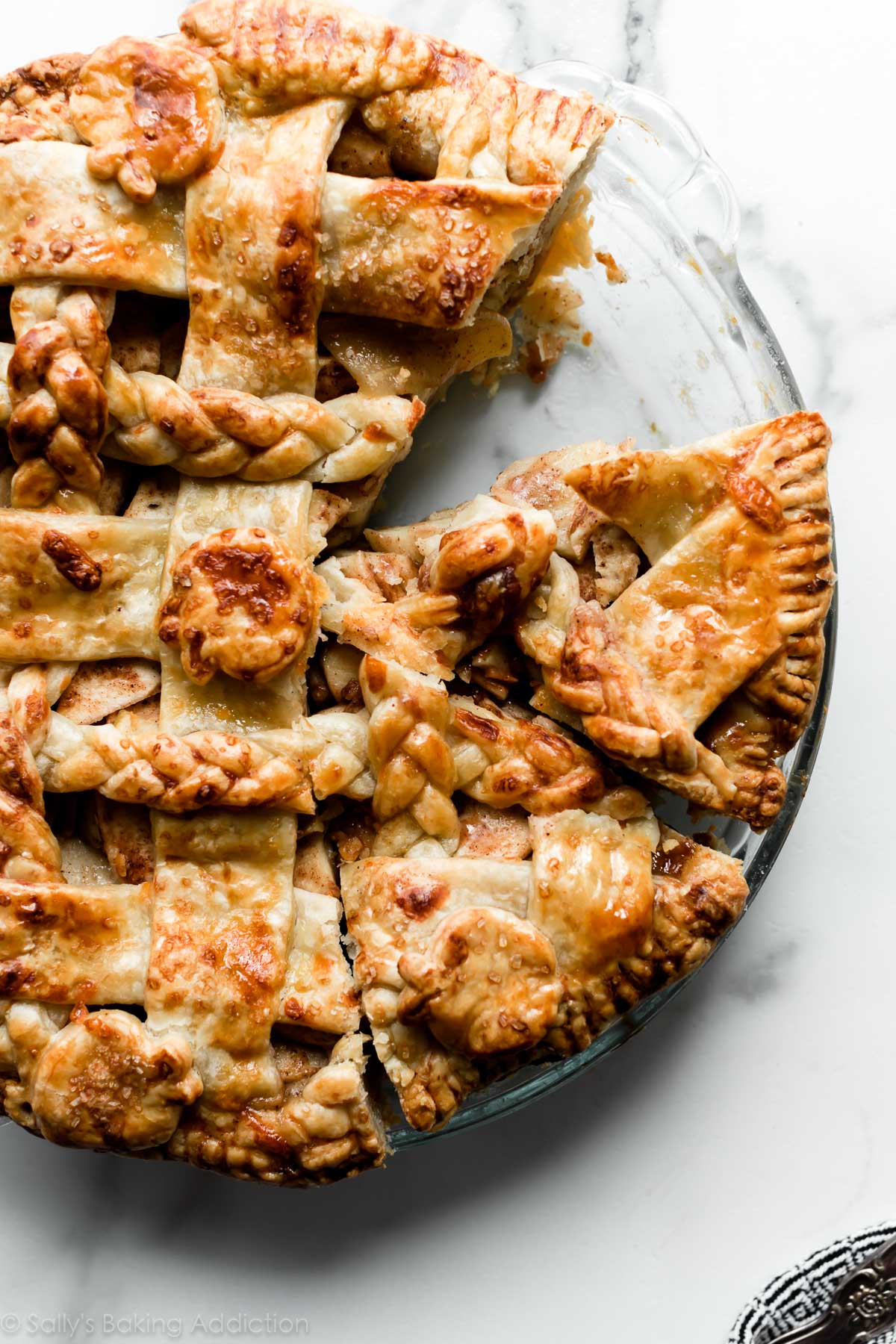 https://sallysbakingaddiction.com/apple-cheddar-pie