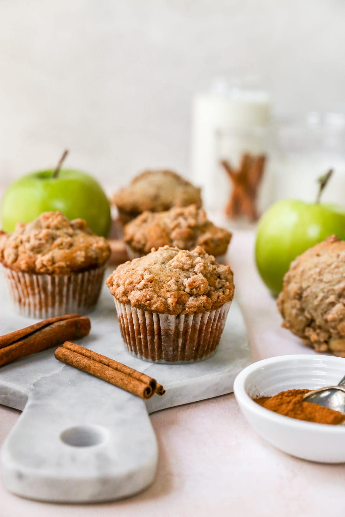 https://www.twopeasandtheirpod.com/apple-cinnamon-crumb-muffins