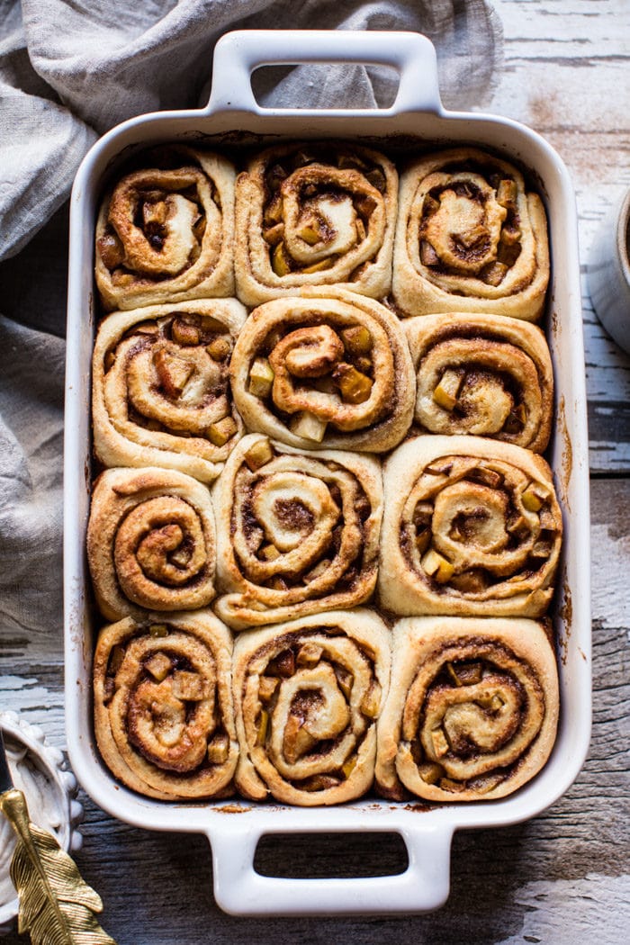 https://www.halfbakedharvest.com/overnight-cinnamon-roll-bread