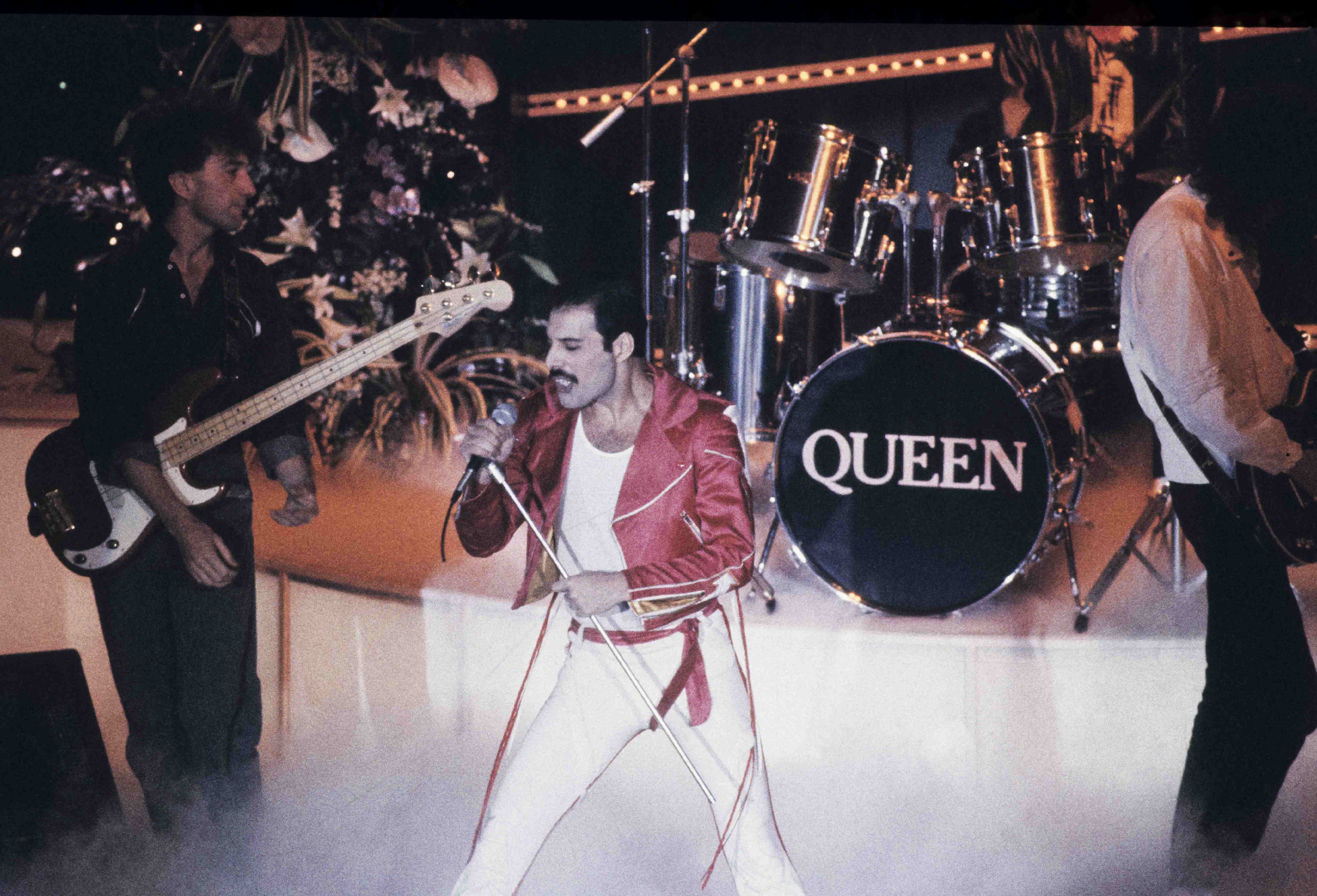 Queen, Freddie Mercury. 