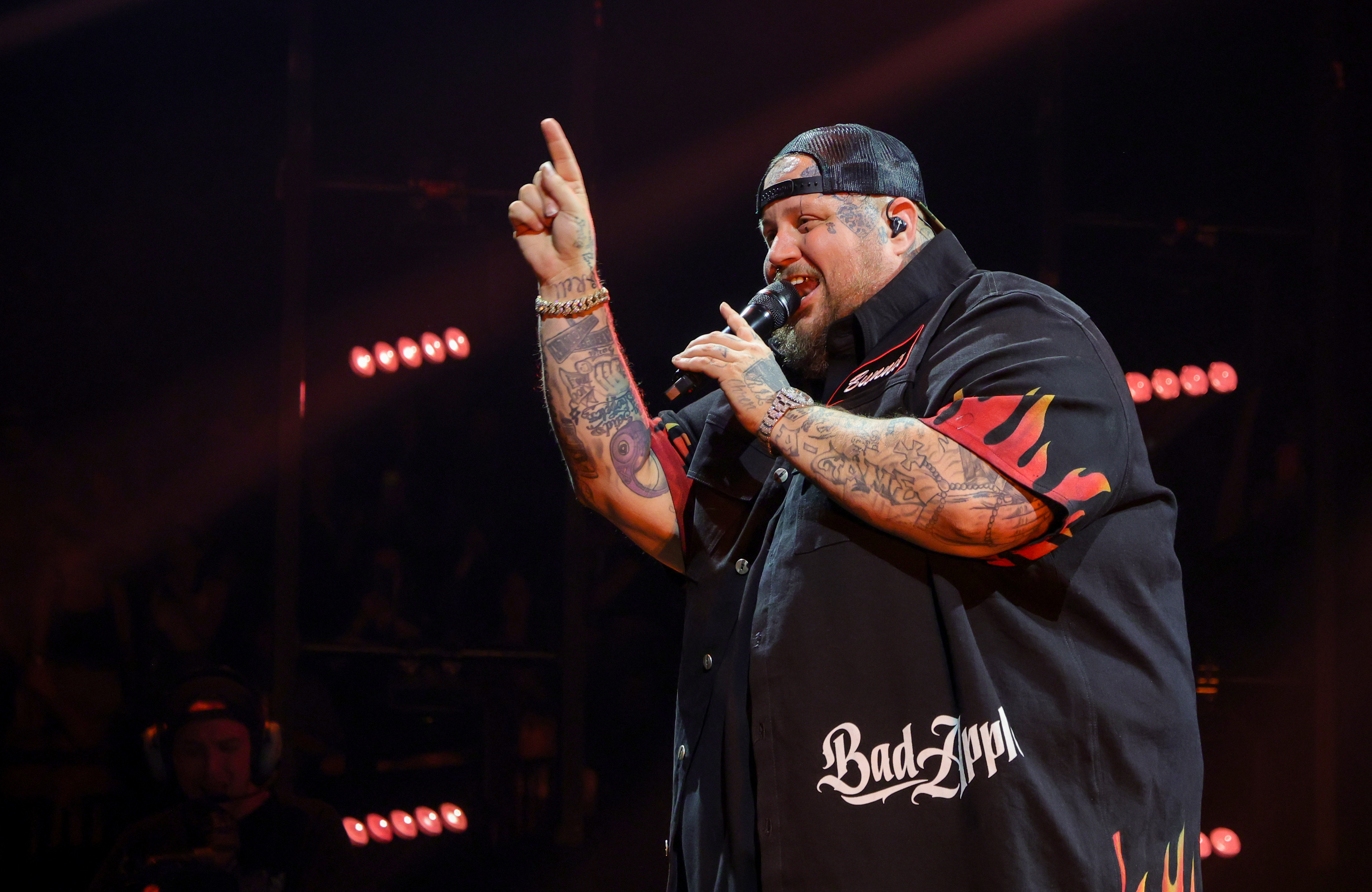 LAS VEGAS, NEVADA - SEPTEMBER 01: Jelly Roll performs at MGM Grand Garden Arena on September 01, 2023 in Las Vegas, Nevada.