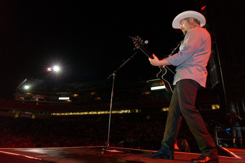 NASHVILLE, TN - JUNE 16: Toby Keith performs at FanFair, the world's largest country music festival June 16, 2002 in Nashville, Tennessee.