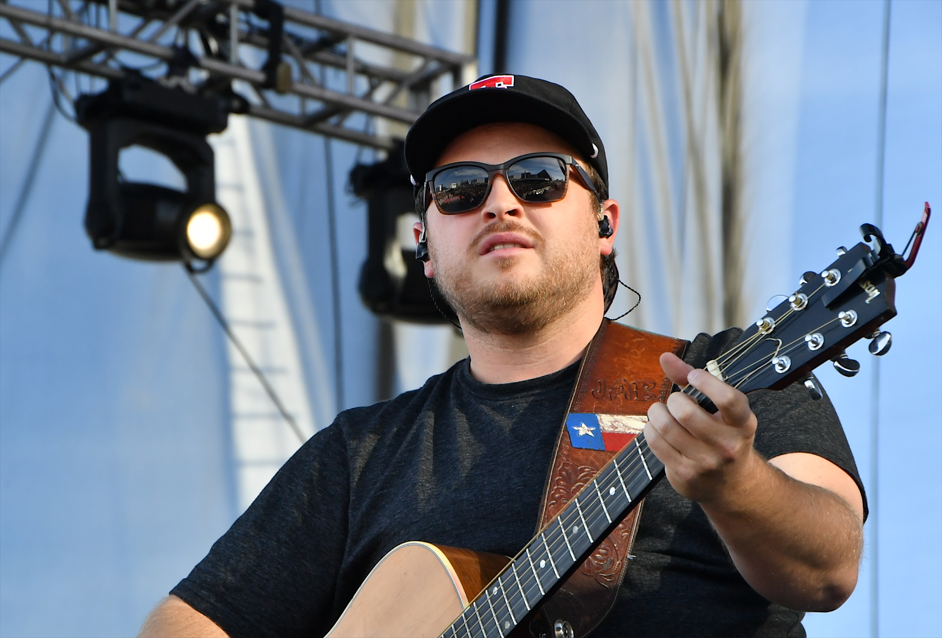 Recording artsist Josh Abbott of the Josh Abbott Band performs during the Route 91 Harvest country music festival at the Las Vegas Village on October 1, 2017 in Las Vegas, Nevada. 