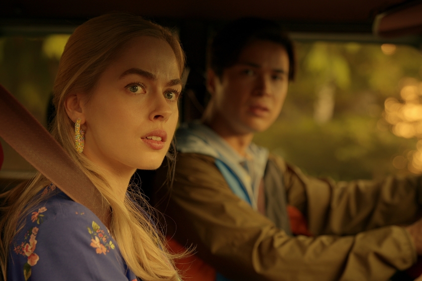 Sarah Dugdale as Lizzie, Kai Bradbury as Denny in episode 505 of Virgin River