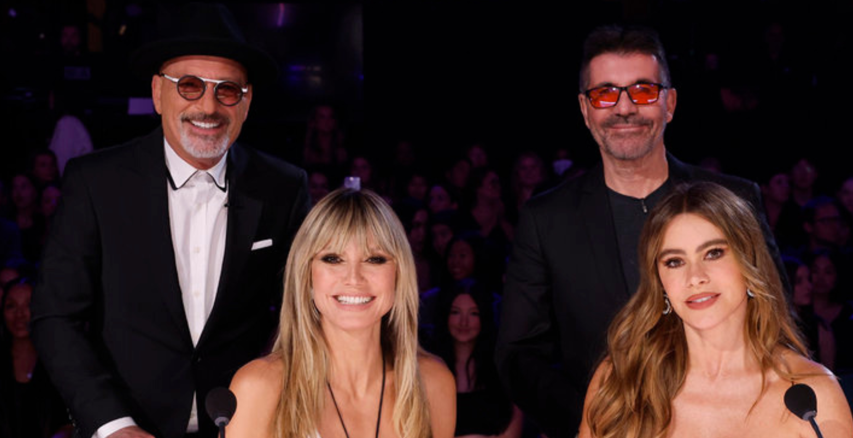 Howie Mandel, Heidi Klum, Simon Cowell and Sofia Vergara on "AGT" set