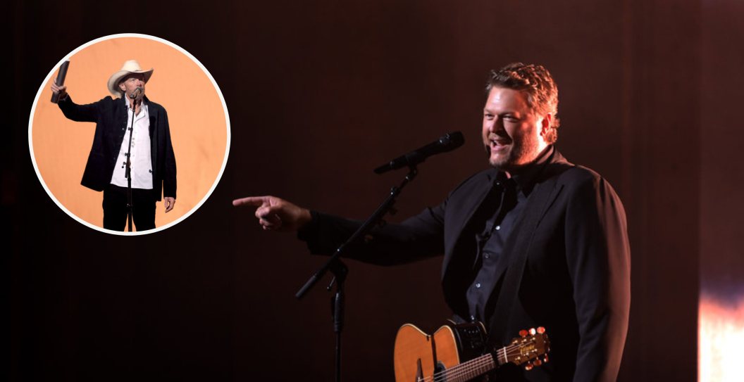 Blake Shelton presents Toby Keith with Country Icon award at People's Choice Country Awards/ Toby Keith accepts Country Icon award at People's Choice Country Awards