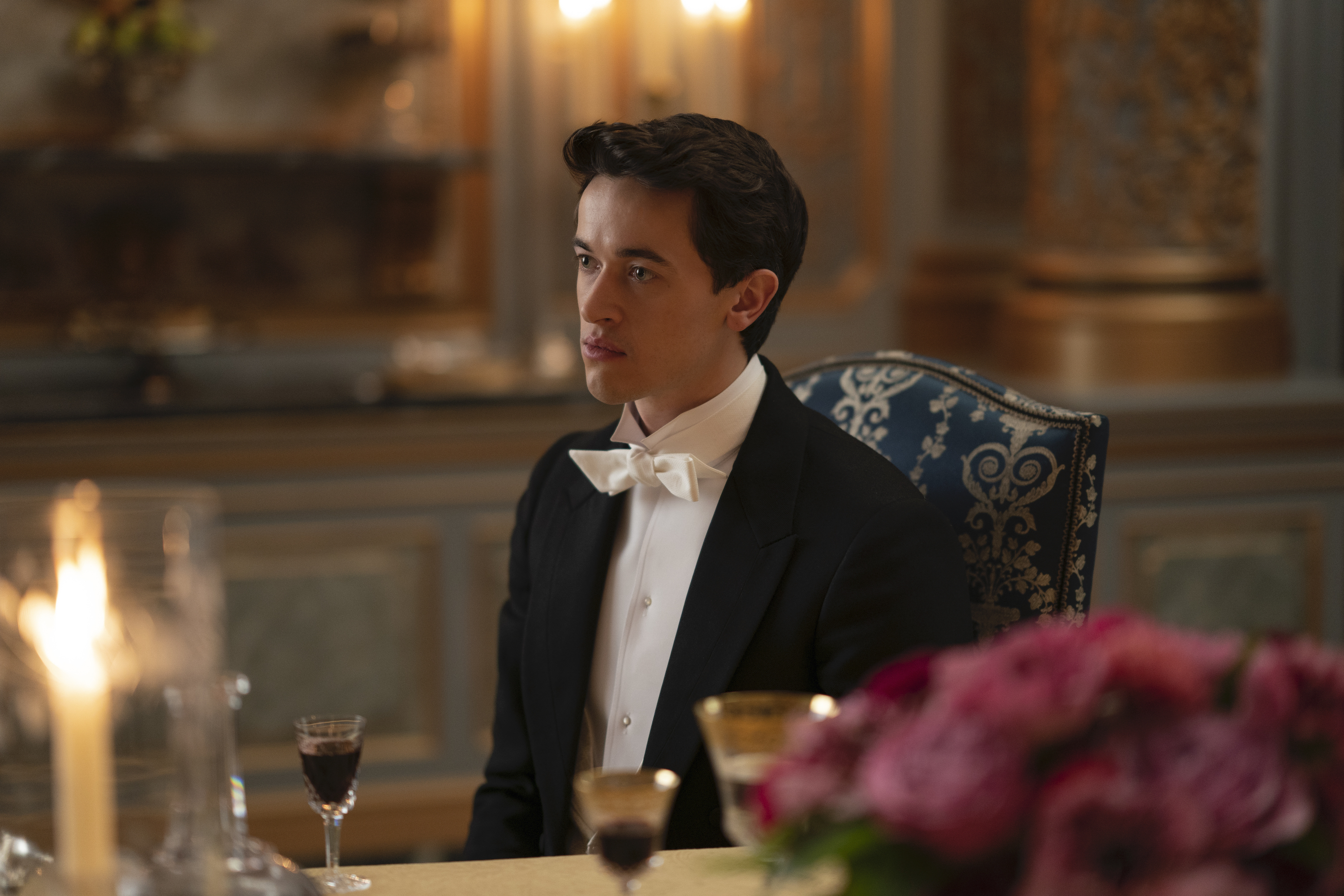Tom Blyth in The Gilded Age.
