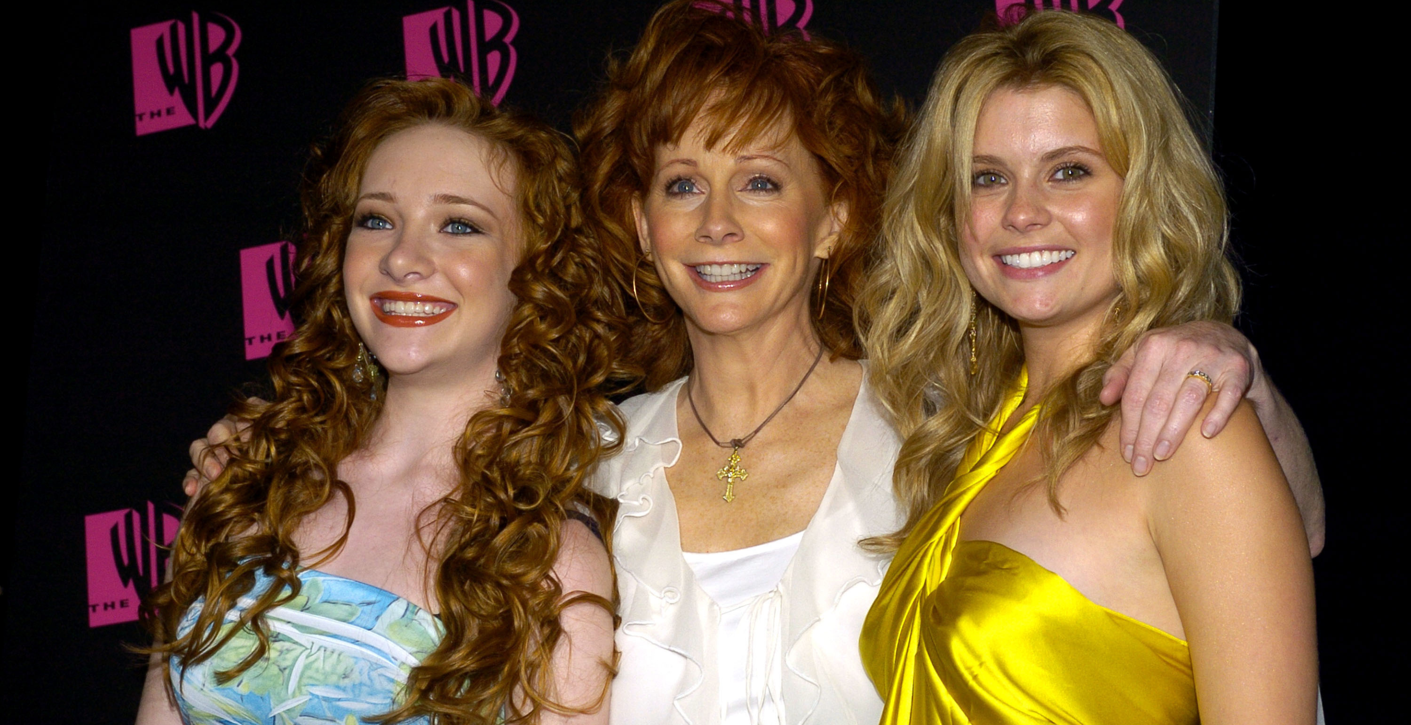 Scarlett Pomers, Reba McEntire and JoAnna Garcia