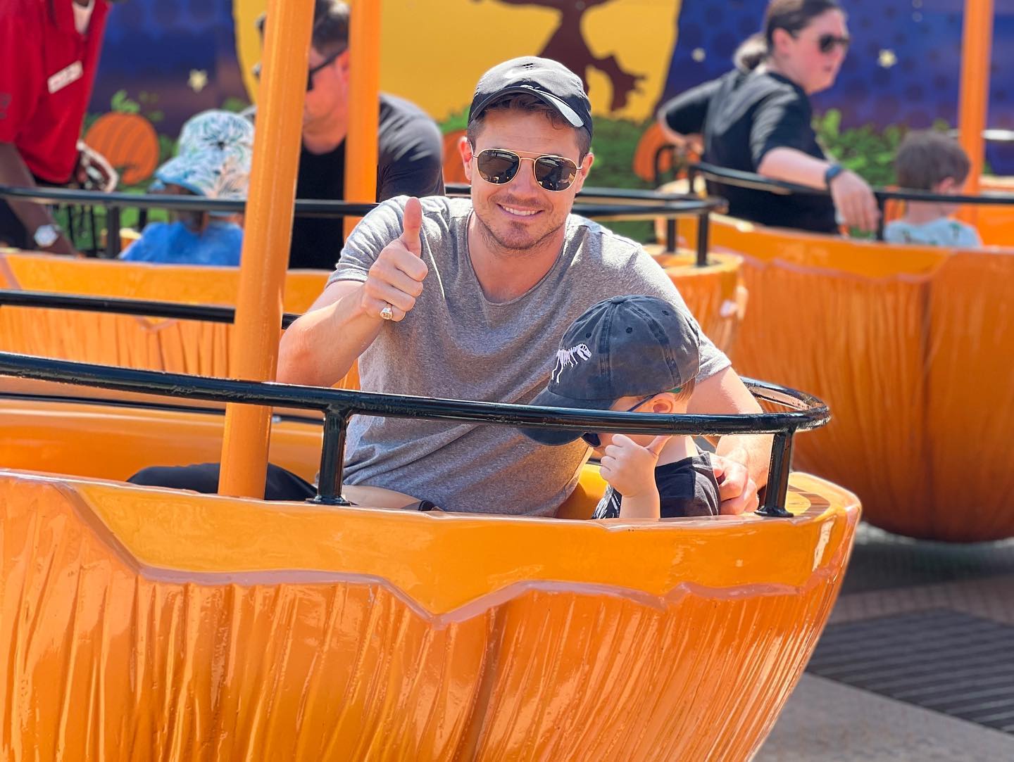 Robbie Amell and son