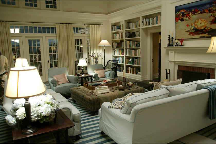 'Something's Gotta Give' living room