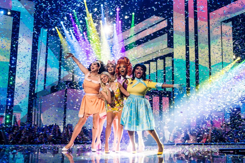 AUSTIN, TEXAS - APRIL 02: (L-R) Manila Luzon, Kelsea Ballerini, Jan Sport, Olivia Lux, and Kennedy Davenport perform onstage during the 2023 CMT Music Awards at Moody Center on April 02, 2023 in Austin, Texas.
