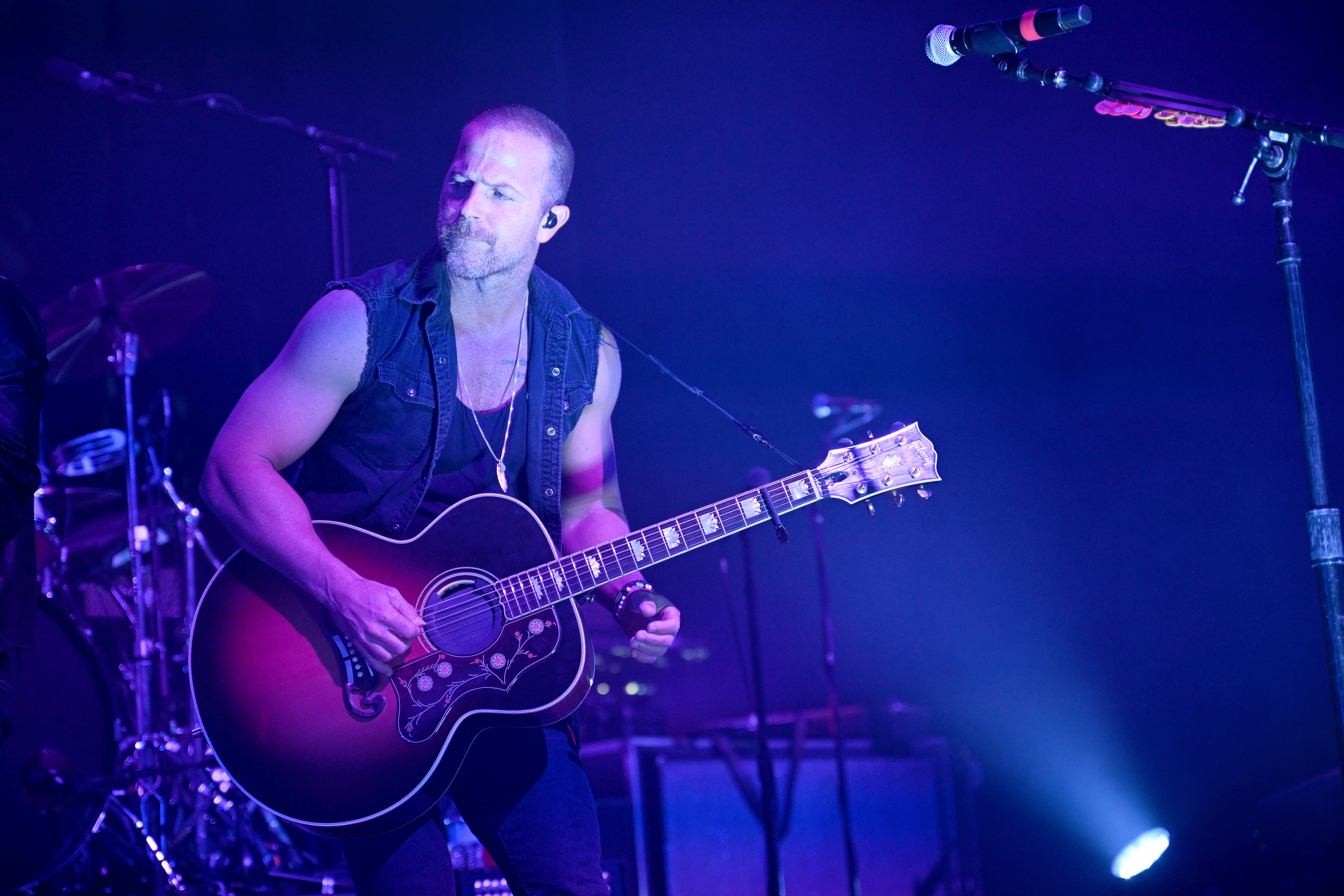 LOUISVILLE, KENTUCKY - NOVEMBER 09: Kip Moore performs at Old Forester's Paristown Hall on November 09, 2023 in Louisville, Kentucky. 