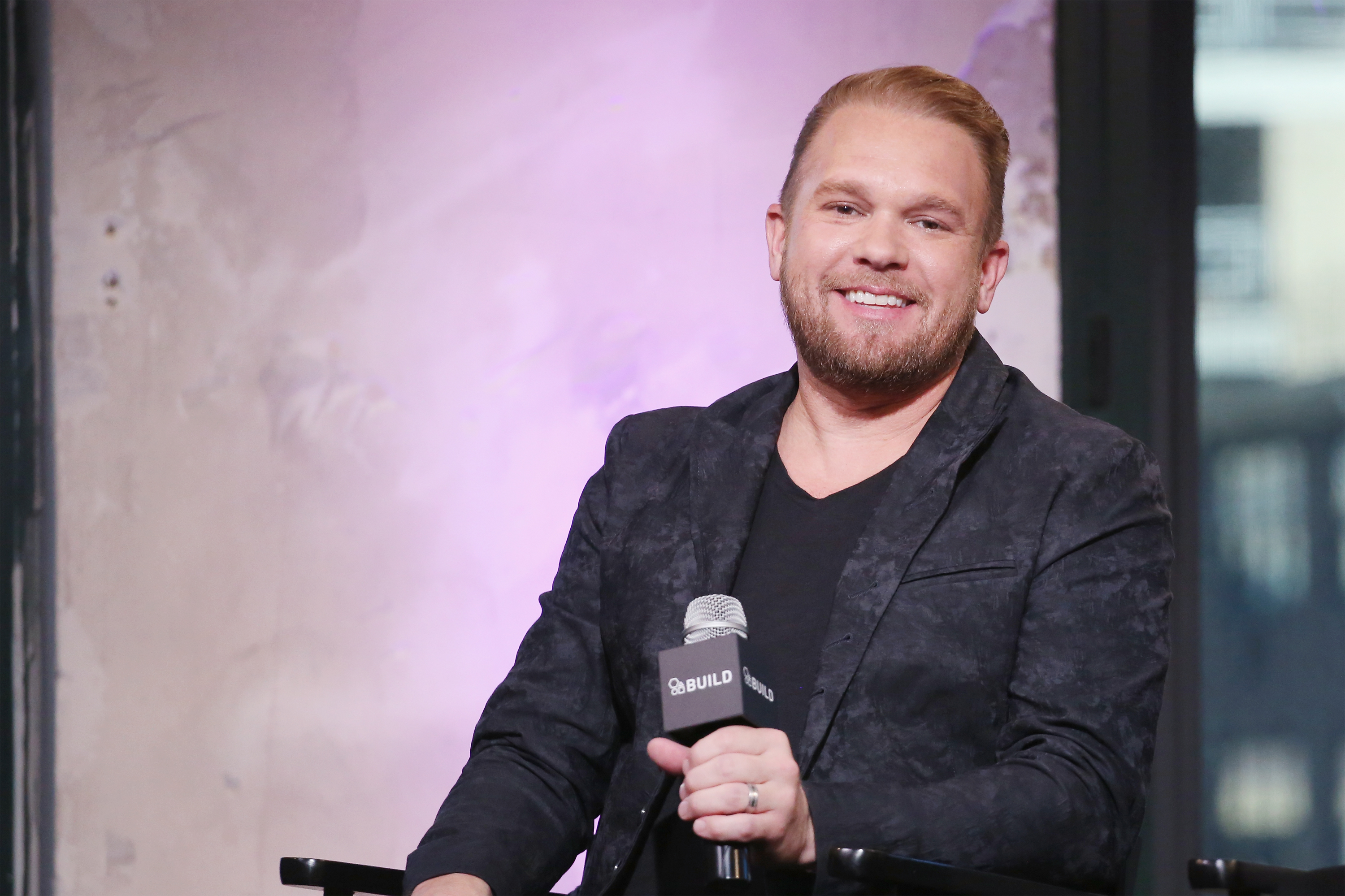NEW YORK, NY - AUGUST 23: Songwriter Kyle Jacobs visits AOL Build to discuss "I Love Kellie Pickler" at AOL HQ on August 23, 2016 in New York City. 