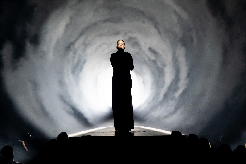 Carminho performing in Lisbon in Nov. 2023.