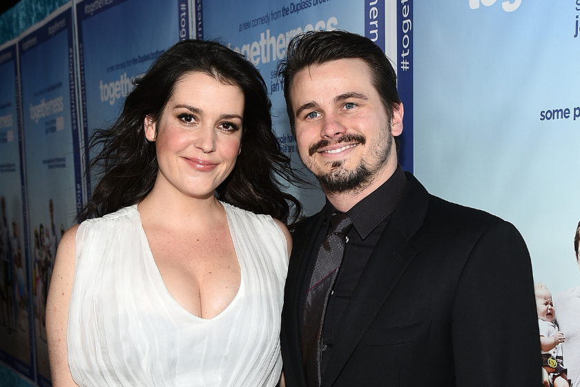 Melanie Lynskey and Jason Ritter in 2015