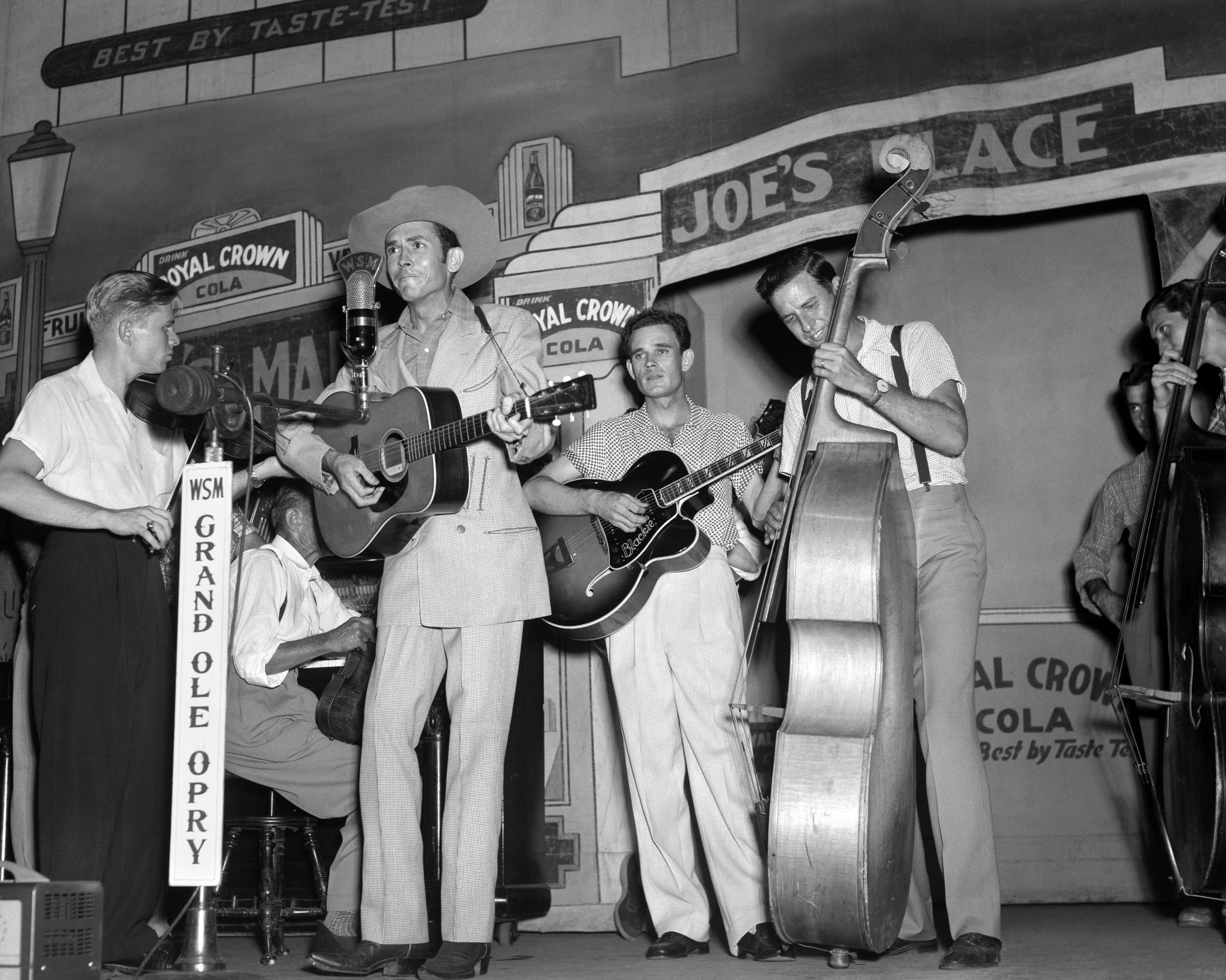 Country singer songwriter Hank Williams performs with the Drifting Cowboys 